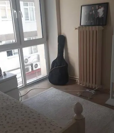 Cosy And Fully Furnished 2 Bedroom איסטמבול