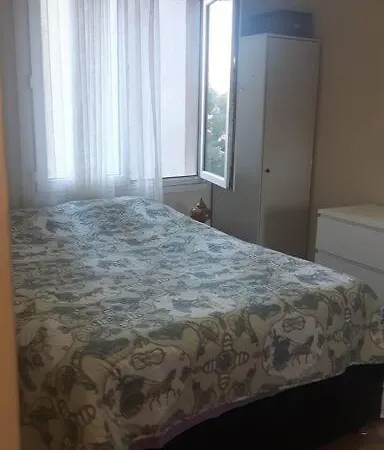 Cosy And Fully Furnished 2 Bedroom Apartamento Estambul